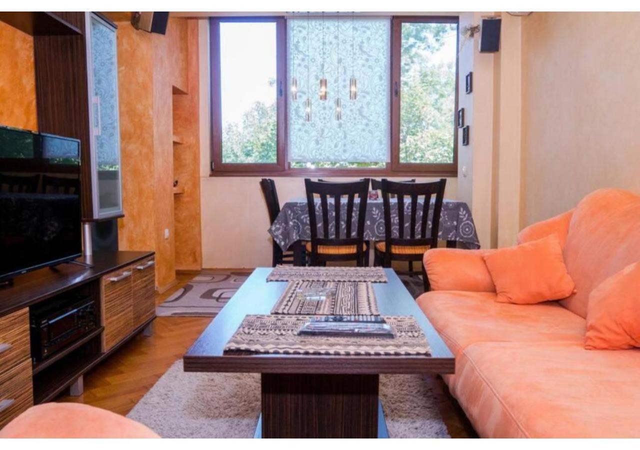 Luxury Apartment On The First Line To The Sea Burgas Ngoại thất bức ảnh